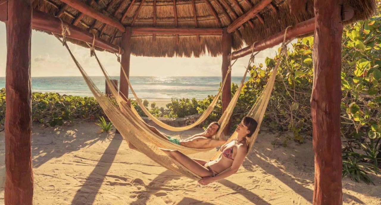 Beachfront Getaway Condo Cancun Bagian luar foto