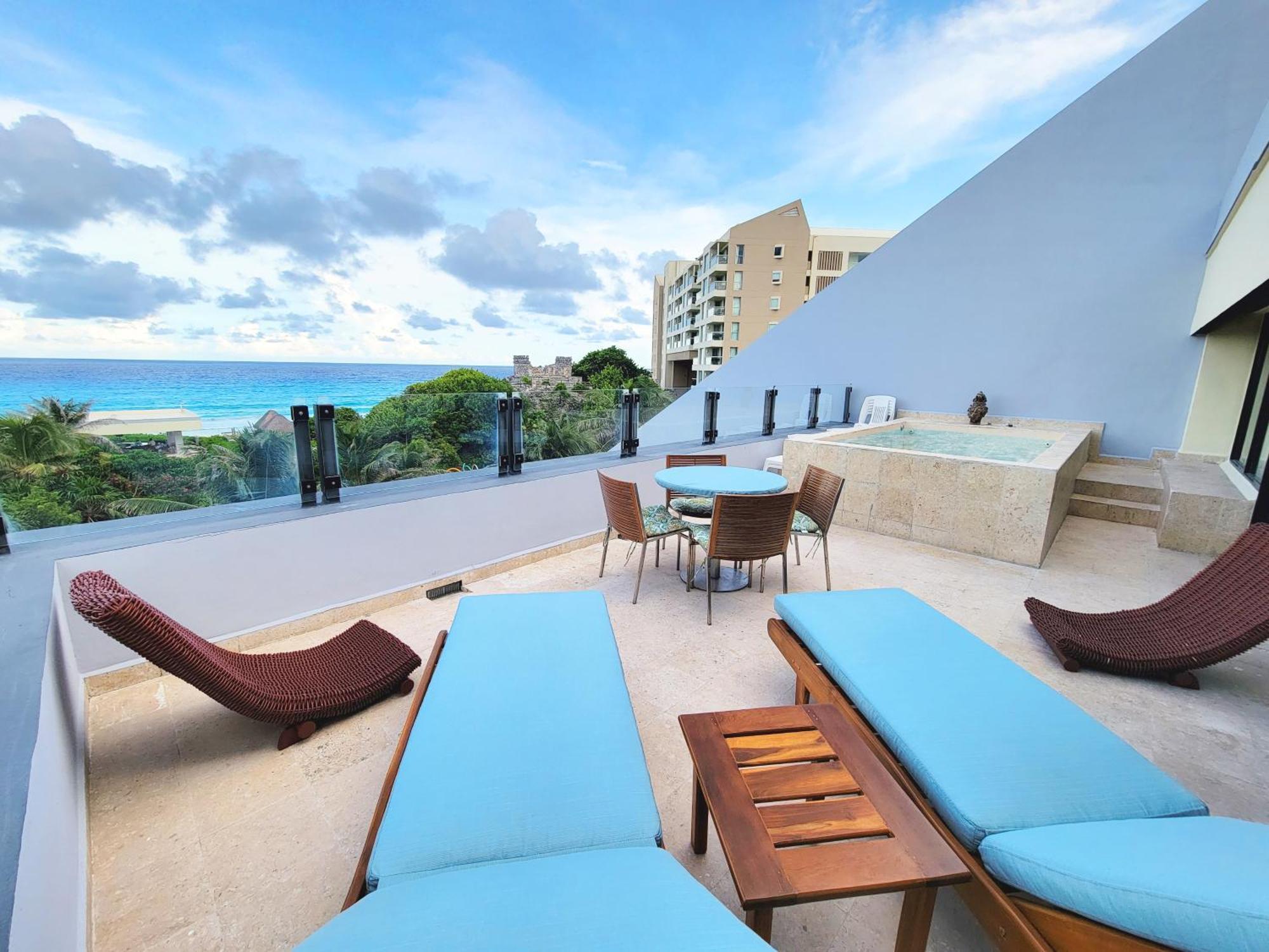 Beachfront Getaway Condo Cancun Bagian luar foto