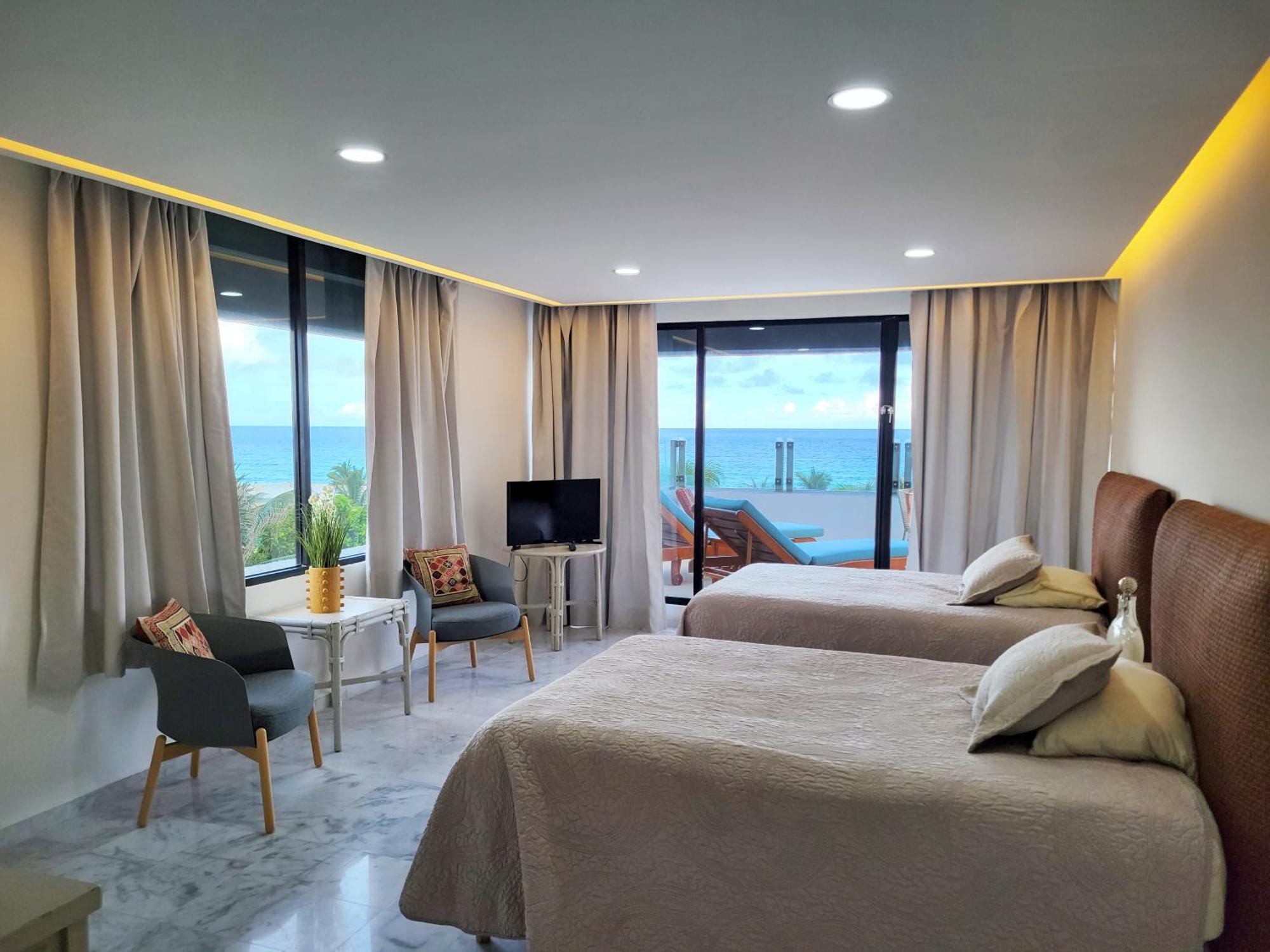 Beachfront Getaway Condo Cancun Bagian luar foto